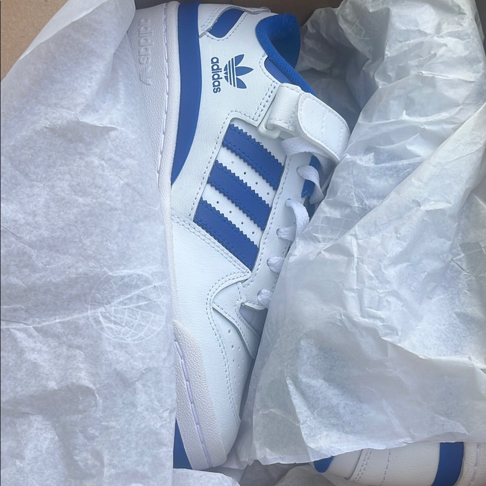 Adidas White and Blue Sneakers Classic Athletic Design